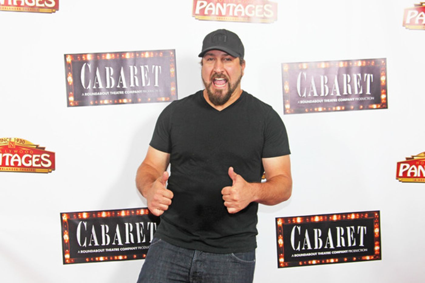 Photo Flash: Jane Seymour, Loretta Divine, Joey Fatone and More on the CABARET Red Carpet at the Pantages  Image