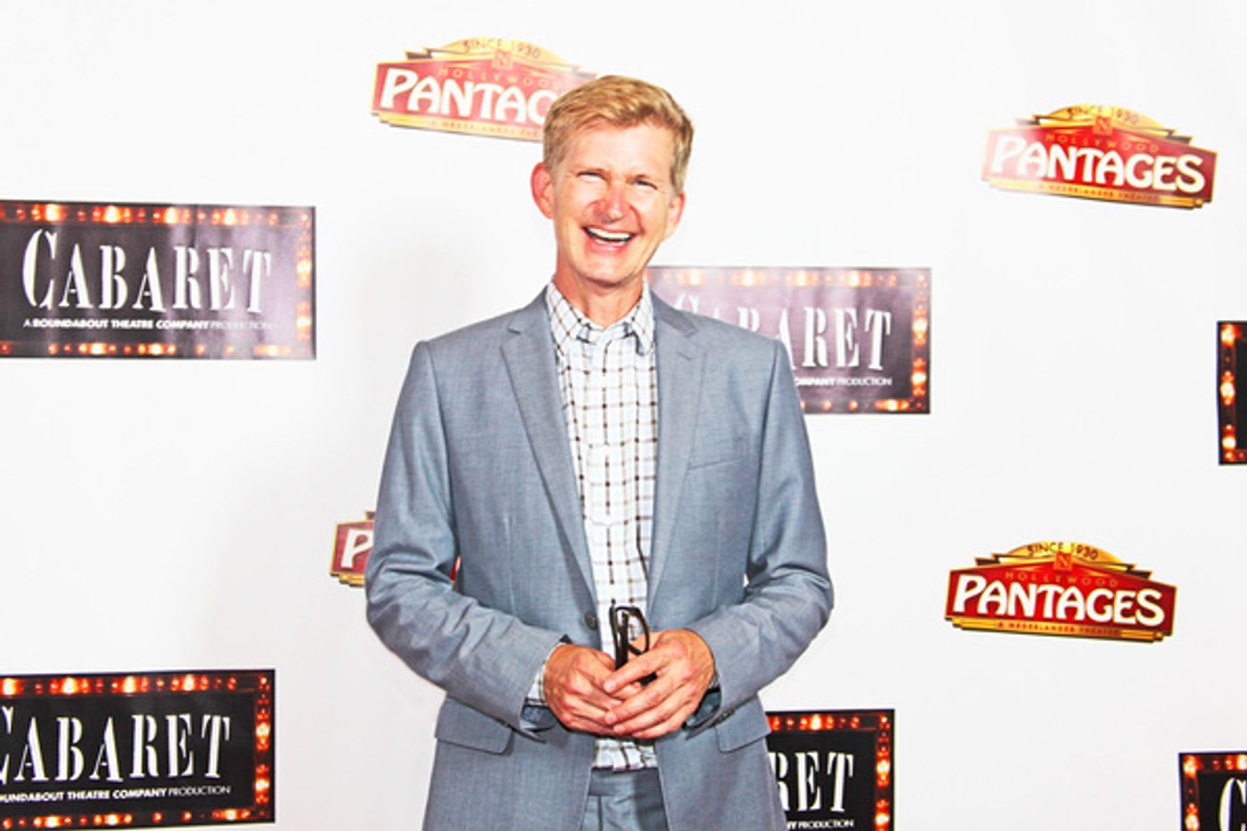 Photo Flash: Jane Seymour, Loretta Divine, Joey Fatone and More on the CABARET Red Carpet at the Pantages  Image