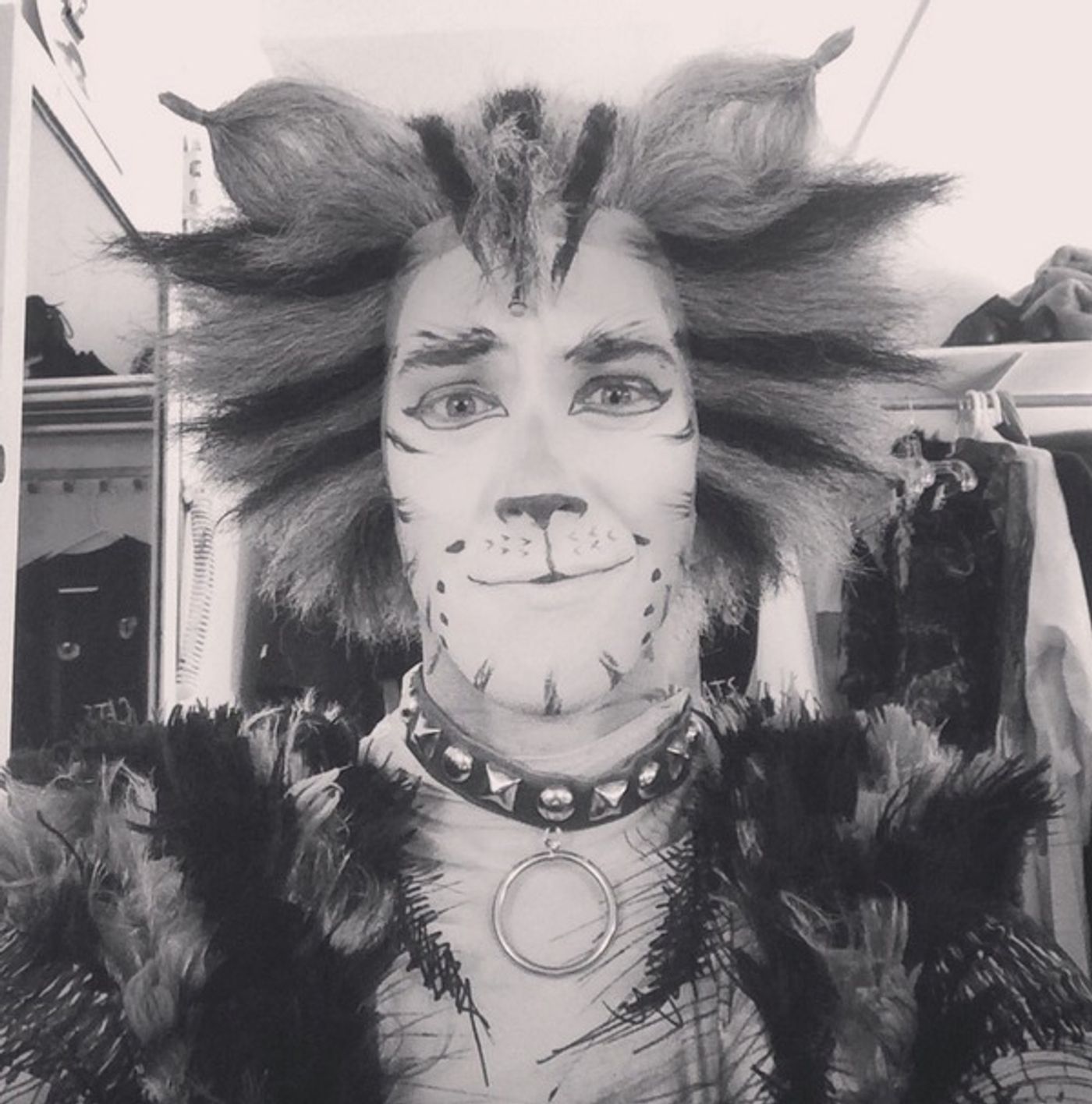 Photo Flash: Jellicle Cats Come Out to Play for Saturday Intermission Pics! Image