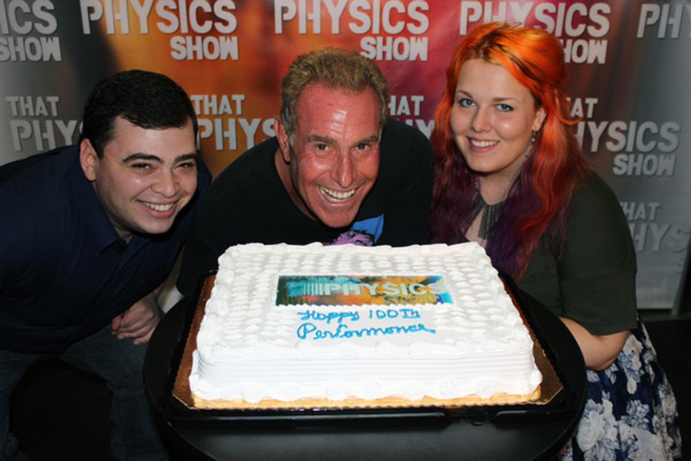 Photo Flash: THAT PHYSICS SHOW Celebrates 100th Performance Off-Broadway  Image