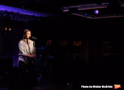 Jennifer Damiano  Photo