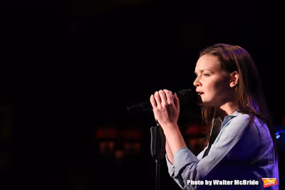 Jennifer Damiano Photo