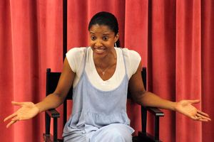 Renee Elise Goldsberry Photo