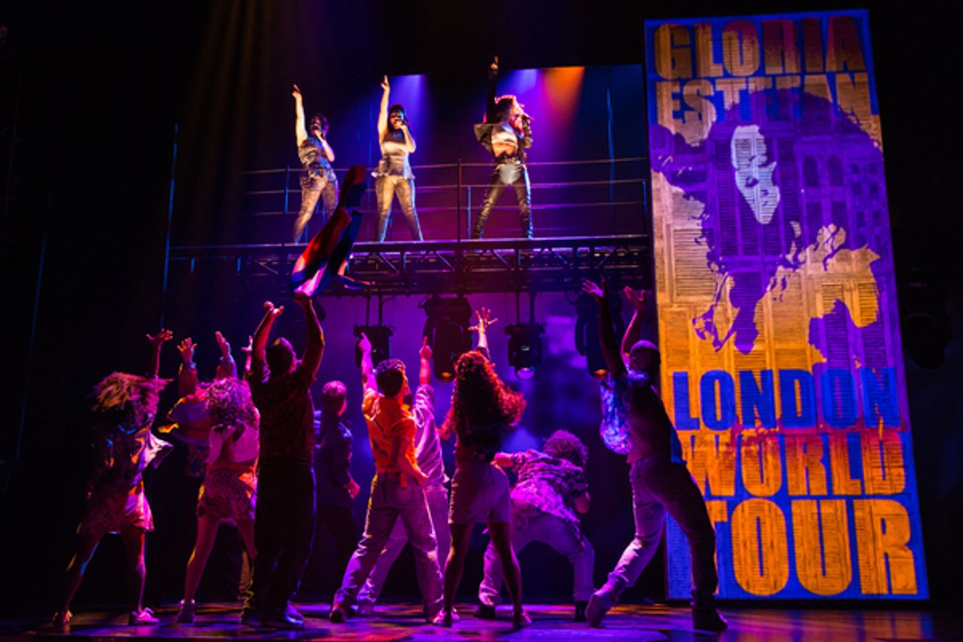 Photo Flash: First Look at ON YOUR FEET!'s New 'Emilio' - Ektor Rivera!  Image