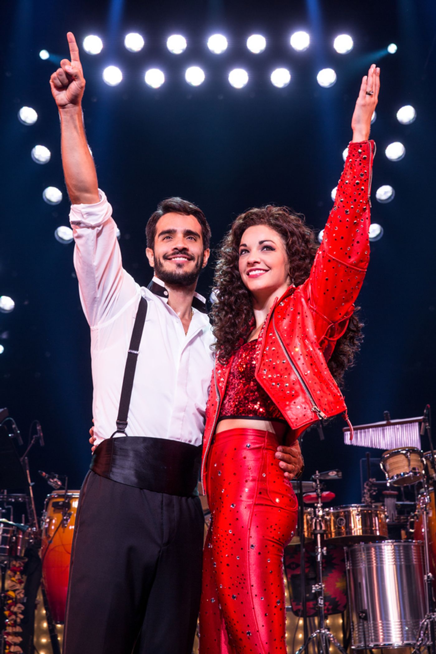 Photo Flash: First Look at ON YOUR FEET!'s New 'Emilio' - Ektor Rivera!  Image