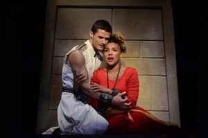 MARK EVANS & EMMY RAVER-LAMPMAN @ BroadwayWorld MARK EVANS & EMMY RAVER-LAMPMAN Photo