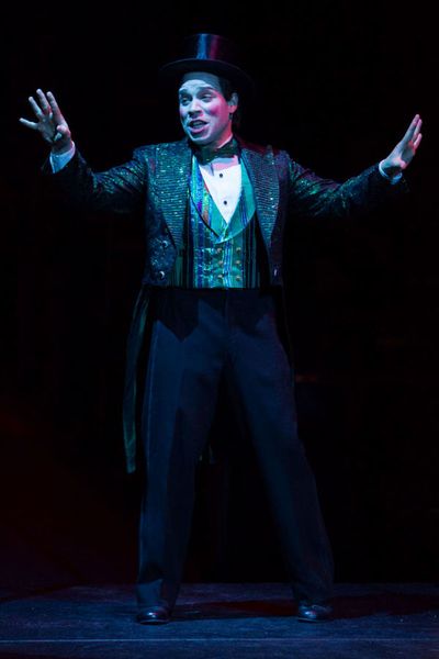 Robin De Jesus Photo