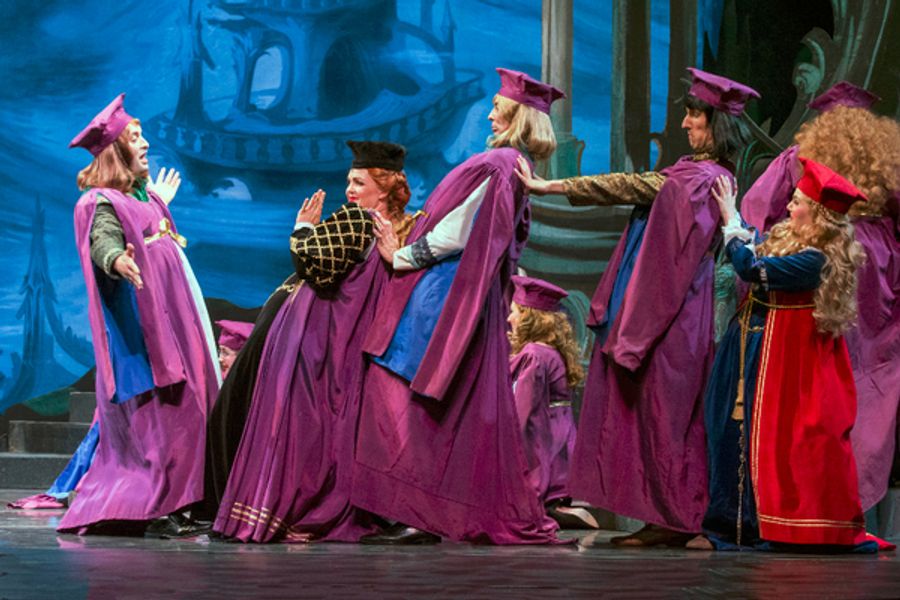 Photo Flash: Gilbert and Sullivan's PRINCESS IDA Image