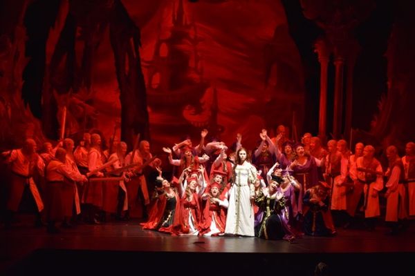 Photo Flash: Gilbert and Sullivan's PRINCESS IDA Photo Flash: Gilbert and Sullivan's PRINCESS IDA Image