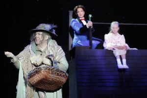 Kathy Fitzgerald, Kara Lindsay & Riley Rose Campbell @ BroadwayWorld Kathy Fitzgerald, Kara Lindsay & Riley Rose Campbell Photo