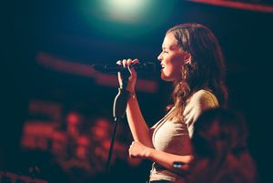 Jennifer Damiano @ BroadwayWorld Jennifer Damiano Photo