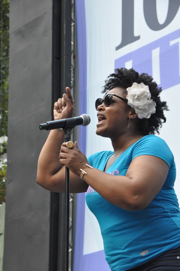 Photo Coverage: Casts of GREAT COMET, WAITRESS & More Arrive at Broadway In Bryant Park! — photo 42 of 60