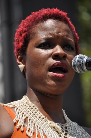 Lulu Fall @ BroadwayWorld Lulu Fall Photo