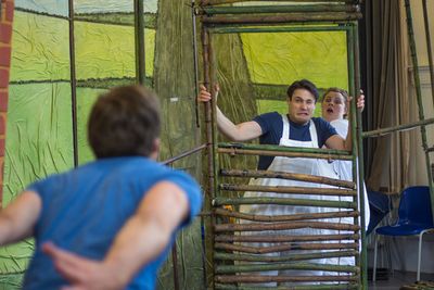 Alex Scott Fairley, Alex Morgan & Lizzie Bea Photo