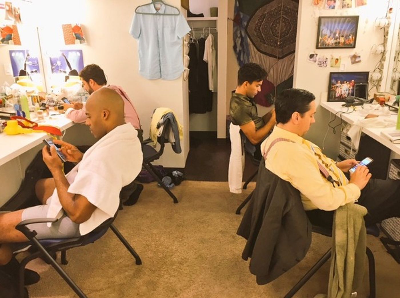 Photo Flash: Broadway Catches Some Zzzs for Saturday Intermission Pics!  Image