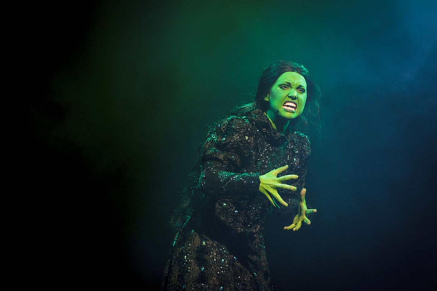 Photo Flash: First Look at Wayne Scott Kermond, Ashleigh O'Brien and More in the Australian Non-Professional Production of WICKED Image