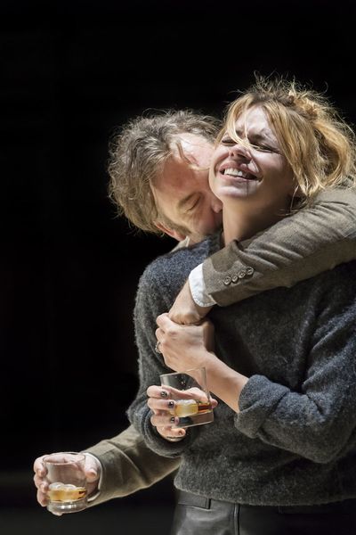 Brendan Cowell and Billie Piper Photo
