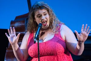 Bonnie Milligan Photo