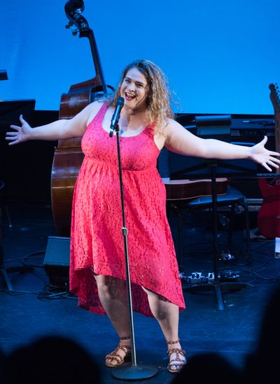 Bonnie Milligan Photo