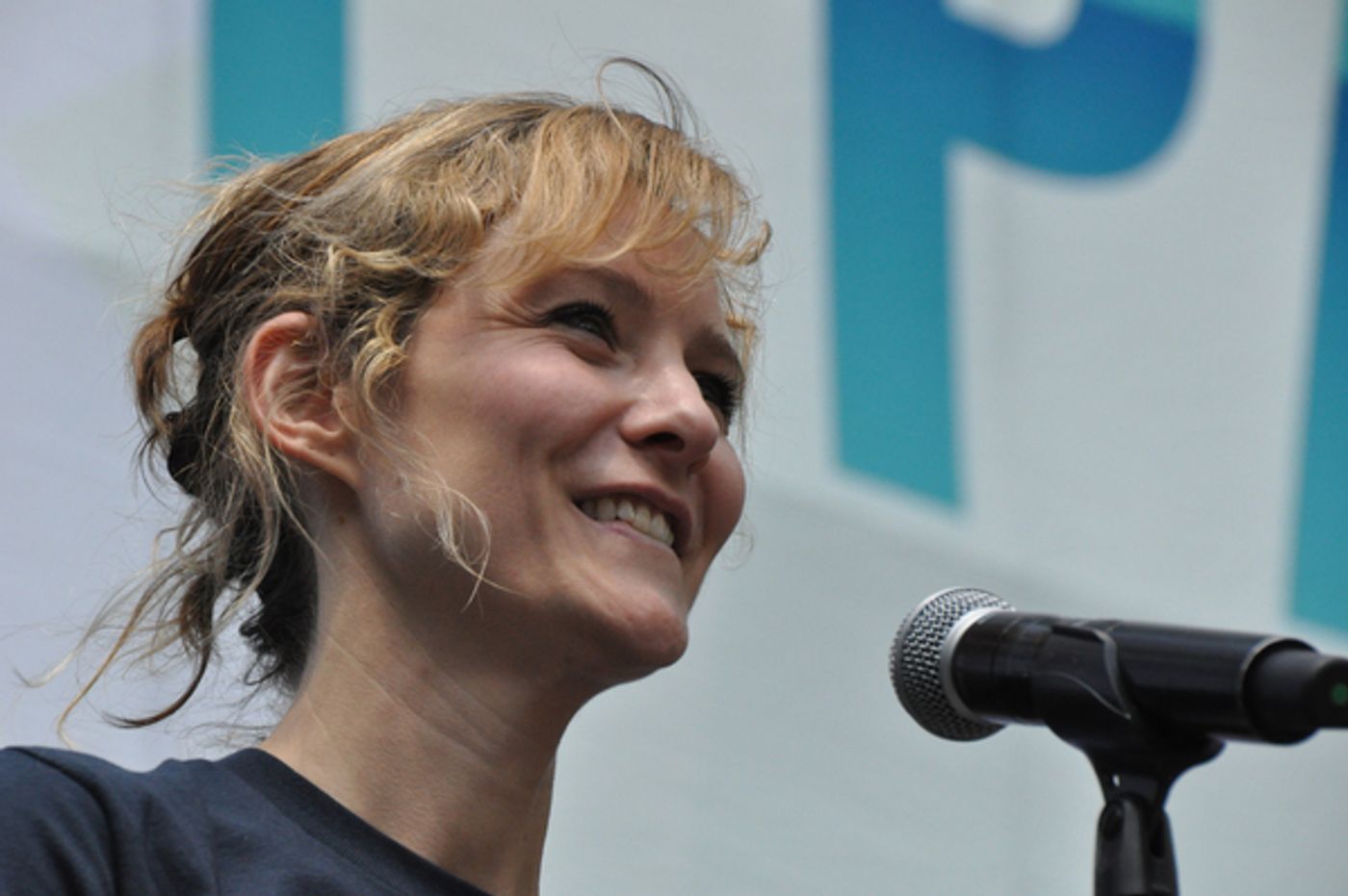 Photo Coverage: HOLIDAY INN, AN AMERICAN IN PARIS & More Perform at Broadway in Bryant Park!  Image