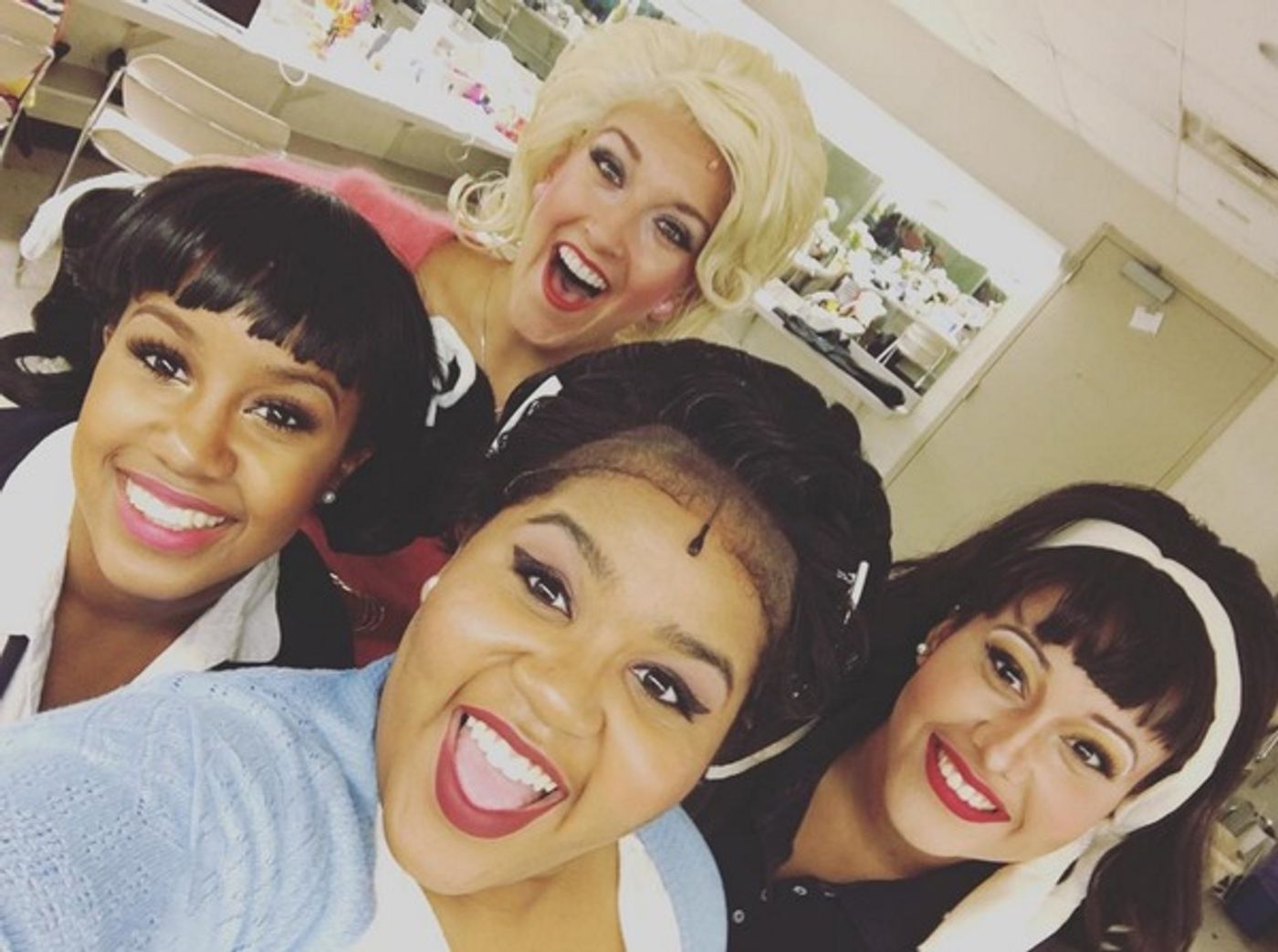 Photo Flash: Casts of AN AMERICAN IN PARIS, SOMETHING ROTTEN! & More Unite for Saturday Intermission Pics! Photo Flash: Casts of AN AMERICAN IN PARIS, SOMETHING ROTTEN! & More Unite for Saturday Intermission Pics! Image