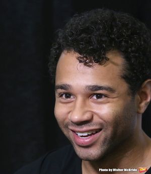 Corbin Bleu Photo