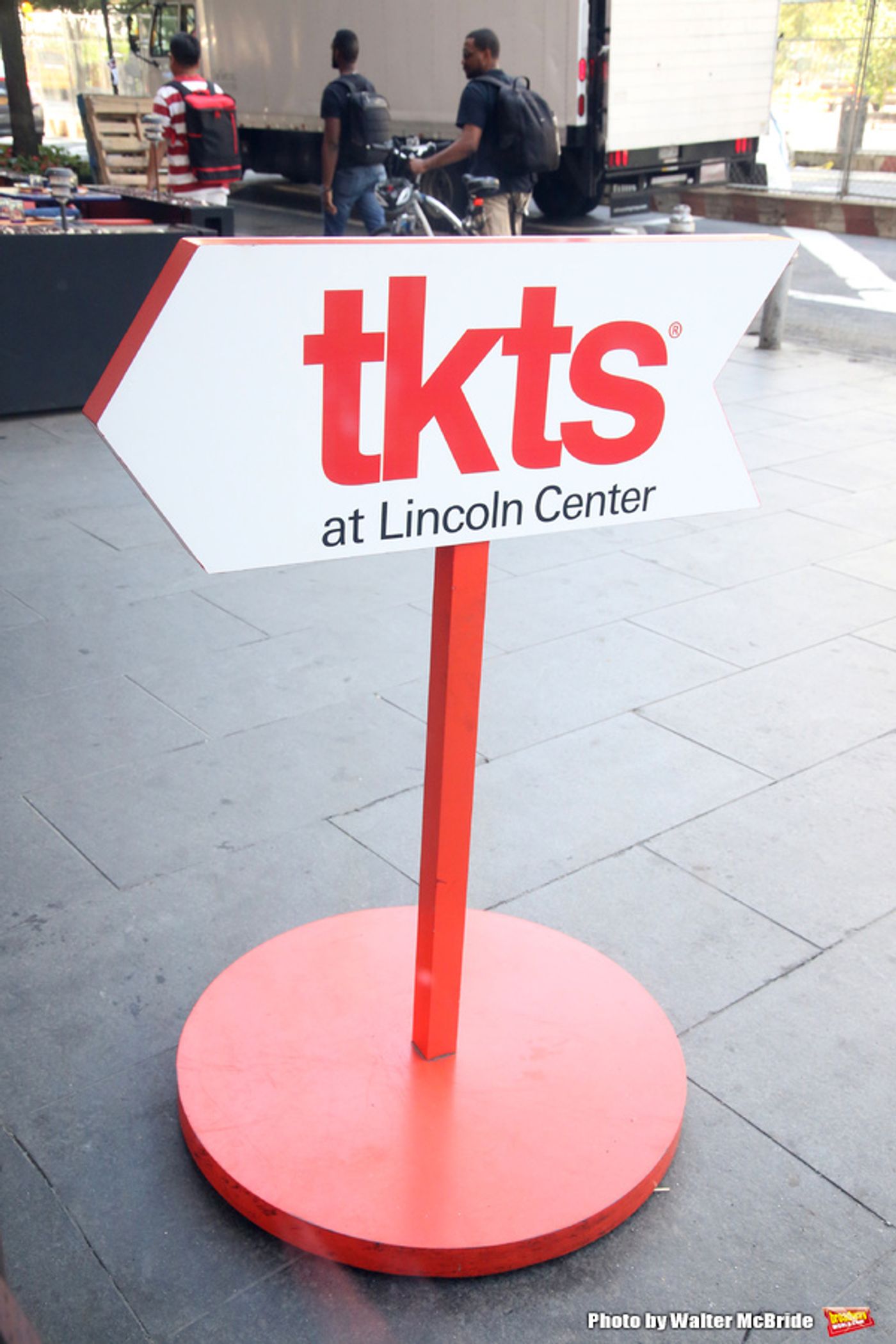 Photo Coverage: New TKTS Booth Pops Up at Lincoln Center Photo Coverage: New TKTS Booth Pops Up at Lincoln Center Image