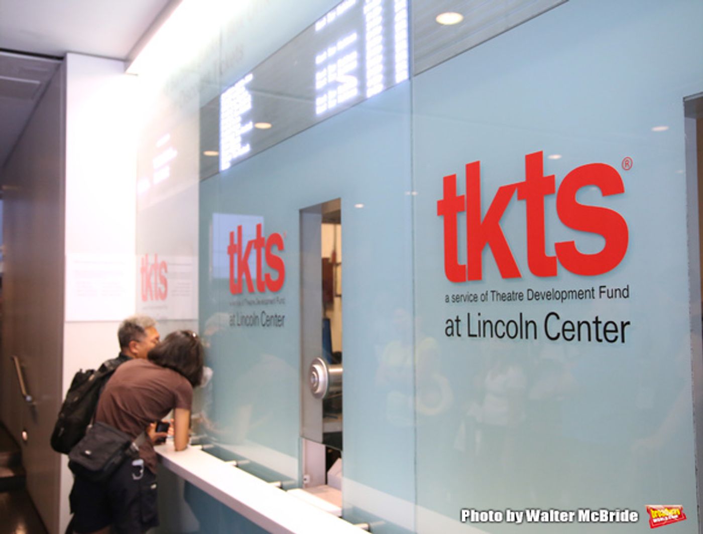 Photo Coverage: New TKTS Booth Pops Up at Lincoln Center Photo Coverage: New TKTS Booth Pops Up at Lincoln Center Image