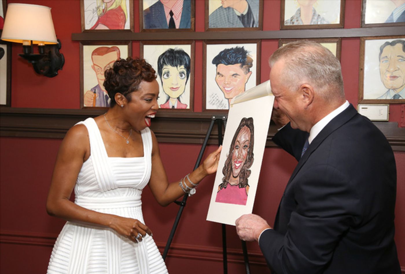 Photo Coverage: THE COLOR PURPLE's Heather Headley Joins the Sardi's Wall of Fame!  Image