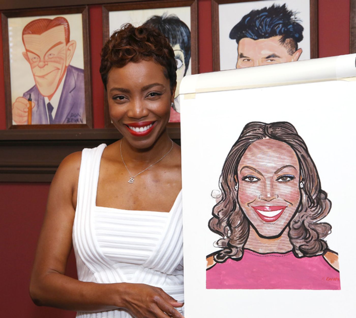 Photo Coverage: THE COLOR PURPLE's Heather Headley Joins the Sardi's Wall of Fame!  Image