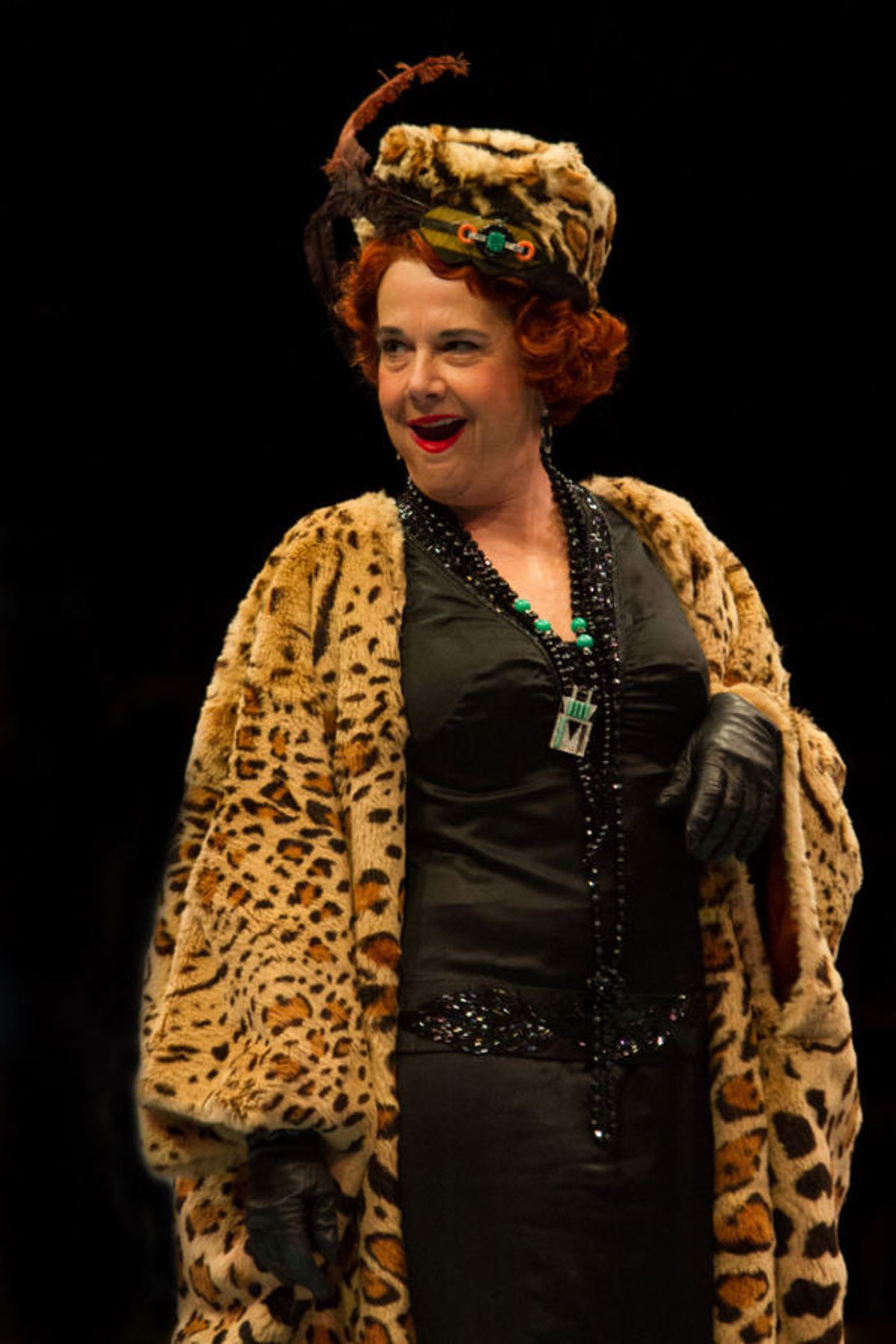 Photo Flash: First Look at Matt Loehr, Kristie Kerwin, HollyAnn Butler and More in NICE WORK IF YOU CAN GET IT at Music Circus  Image