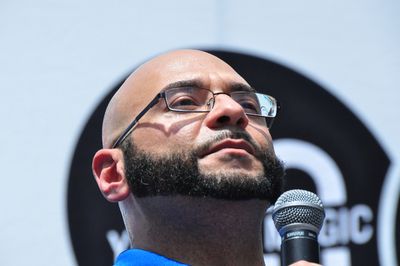 106.7 LITE FM's Victor Sosa Photo