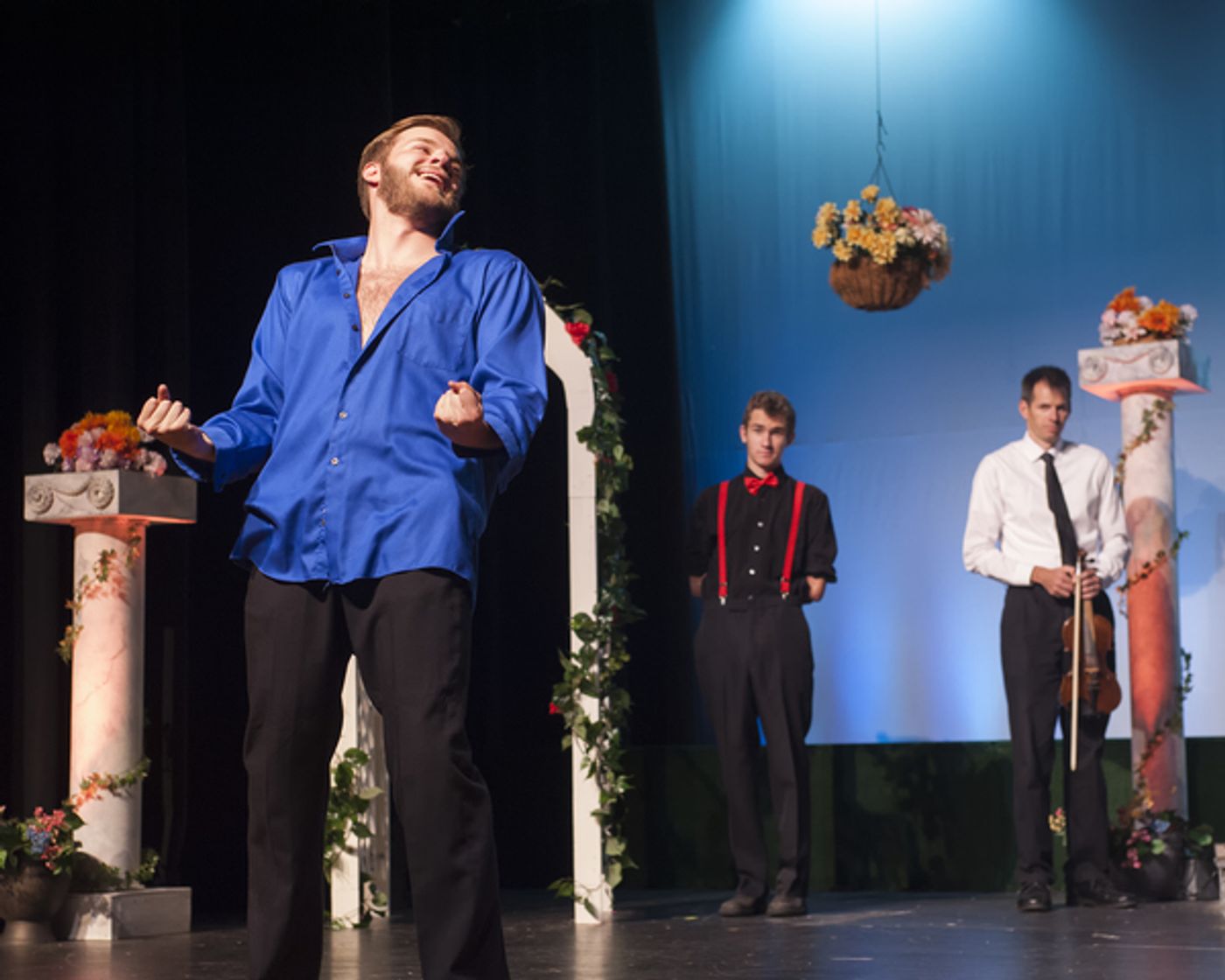 Photo Flash: Little Theatre of Manchester's TWELFTH NIGHT  Image