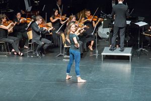 Betsy Morgan @ BroadwayWorld Betsy Morgan Photo