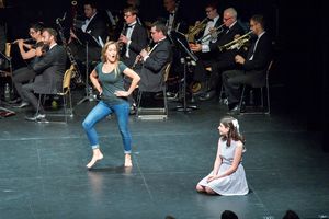 Betsy Morgan, Zoe Wilson @ BroadwayWorld Betsy Morgan, Zoe Wilson Photo