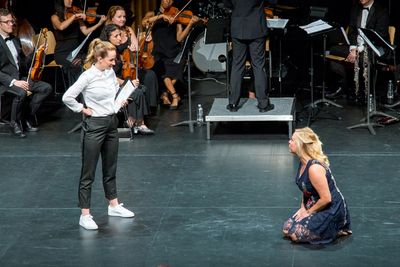 Hannah Elless, Ali Reed Photo