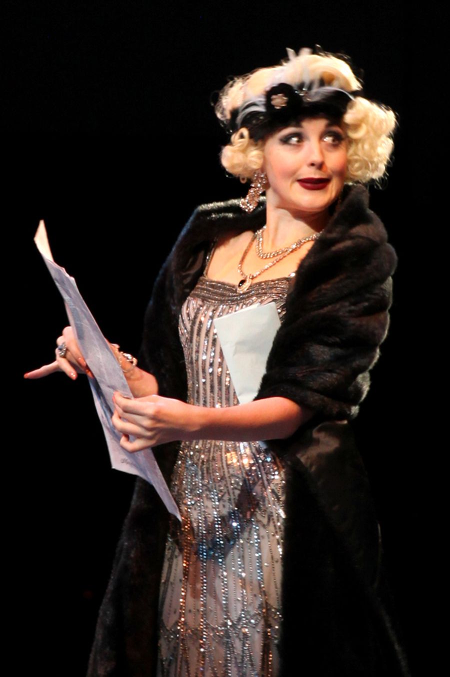 Photo Flash: First Look at North Shore Music Theatre's SINGIN' IN THE RAIN Image