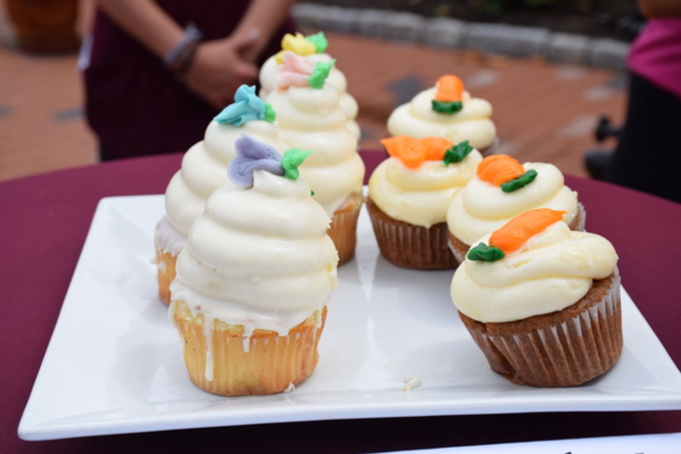 Photo Flash: Justin Guarini Hosts Cupcake-Off at Bucks County Playhouse in Honor of CAKE OFF Musical  Image