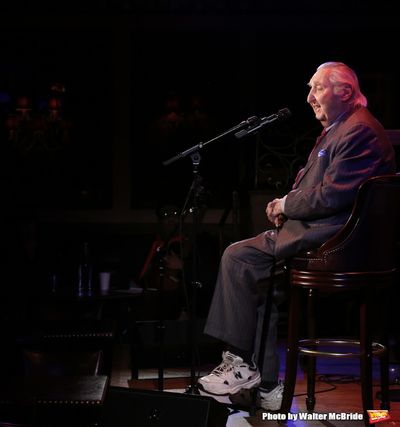 Fyvush Finkel performs a preview of his show with Steve Michaels at the piano and Ian Photo