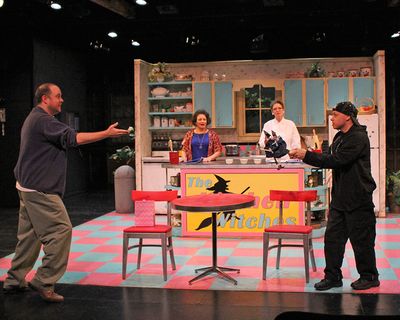Jason Shipman as Stephen Biddle, Diana Wilde as Dolly Biddle, Rebecca McGraw as Isabe Photo