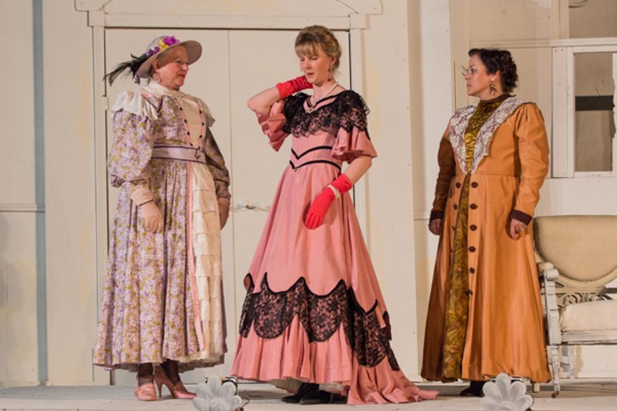 Photo Coverage: First look at Actors' Theatre of Columbus' AN IDEAL HUSBAND Image