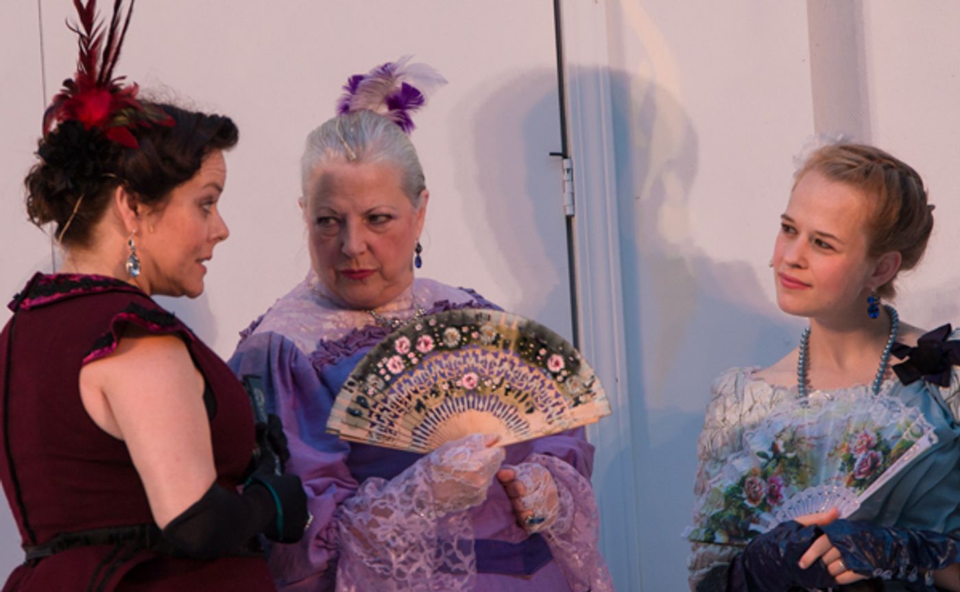 Photo Coverage: First look at Actors' Theatre of Columbus' AN IDEAL HUSBAND  Image