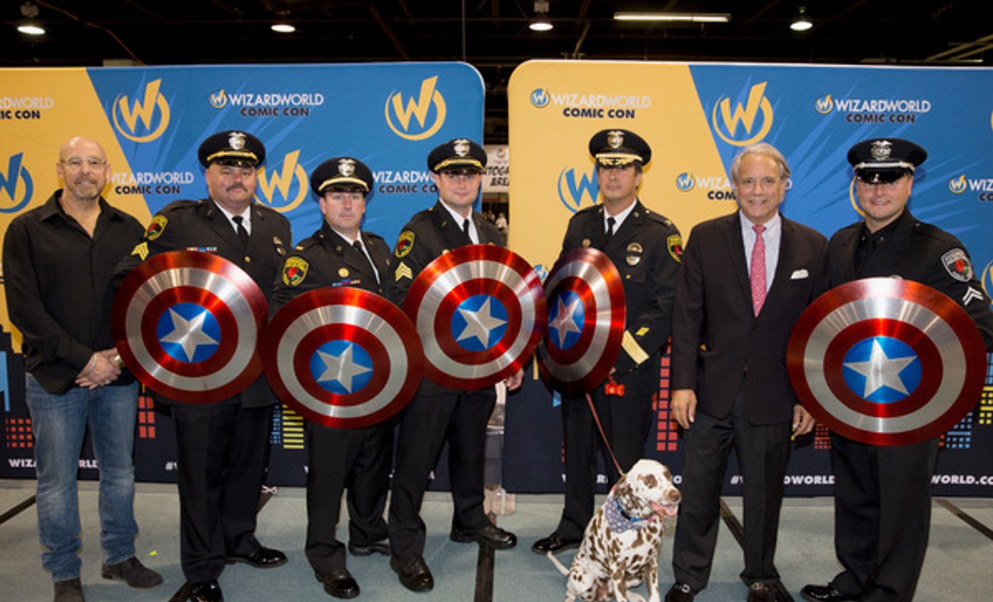 Photo Flash: Wizard World Honors Rosemont Public Safety Department Photo Flash: Wizard World Honors Rosemont Public Safety Department Image