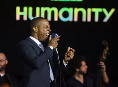 Leslie Odom Jr.  Photo