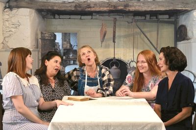 Olivia Murphy, Lorna Woodford, Marisa Diotalevi, Jacie Hood Wenzel, Marcia Carroll Photo