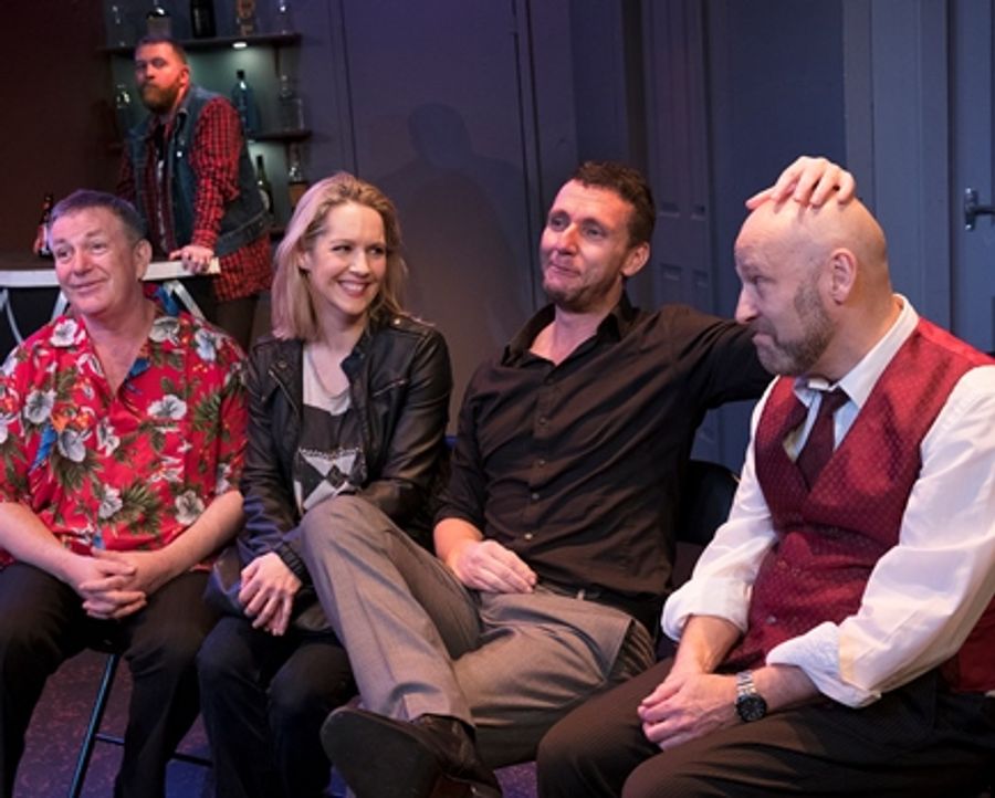 Review: HOUSE OF GAMES Keeps You Guessing at New Theatre Image