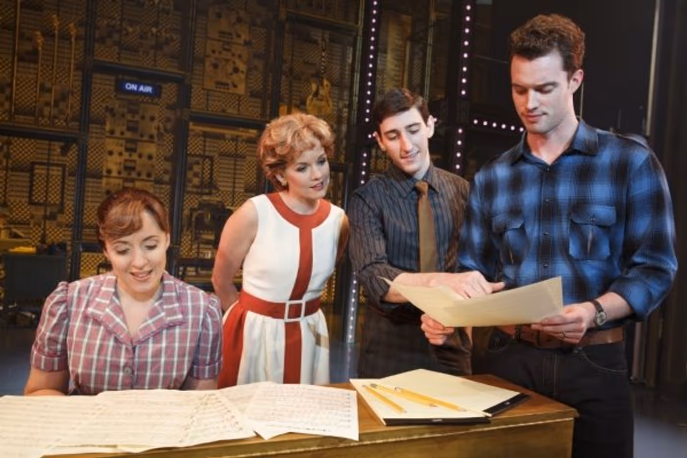 BWW Exclusive: Ben Fankhauser on His BEAUTIFUL Life & the Latest NEWSIES News Image