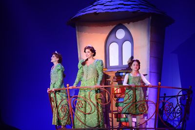 Brittany Yellis, Randi Garza and Mabel Tyler Photo