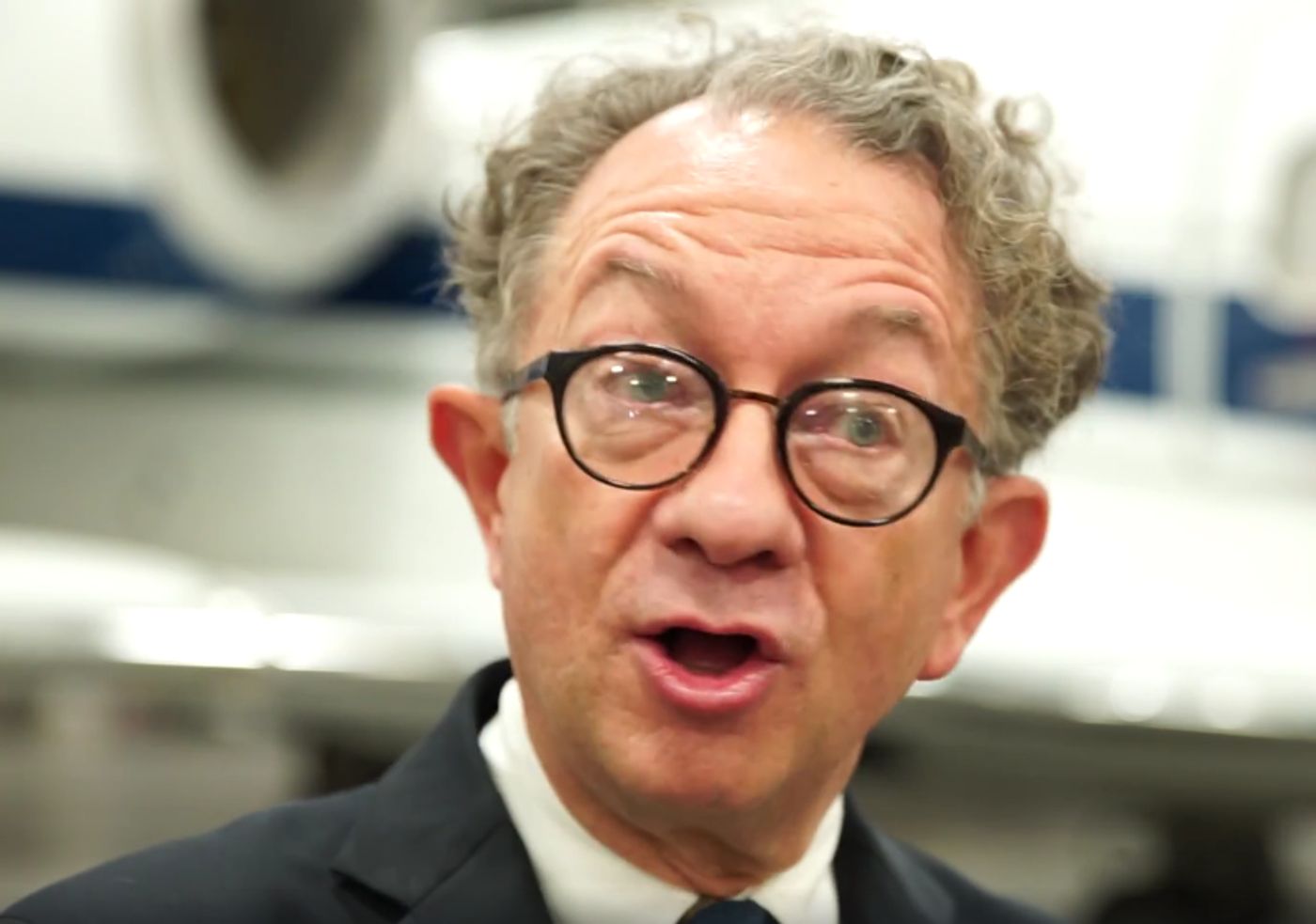 VIDEO: CHICAGO Designer William Ivey Long Recalls Advice He Gave To Melanie Griffith  Image