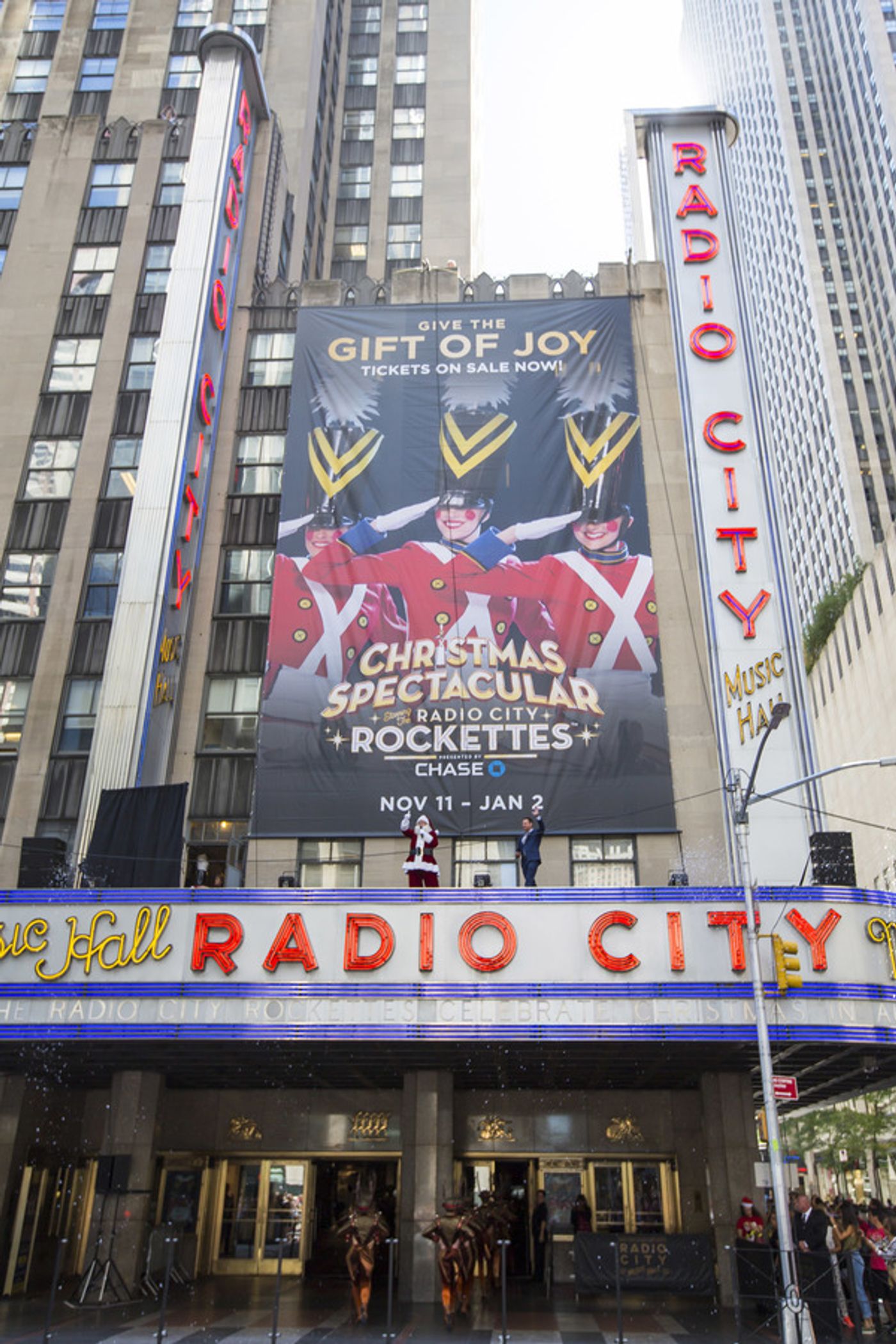 Photo Flash: The Rockettes Prance in CHRISTMAS IN AUGUST Outside Radio City Photo Flash: The Rockettes Prance in CHRISTMAS IN AUGUST Outside Radio City Image